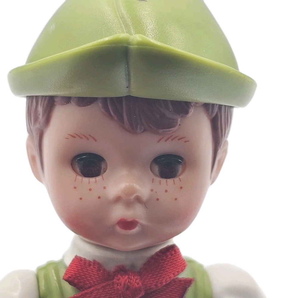 2010 Madam Alexander McDonalds 5" Hansel Sleepy Eye Doll Storybook Collectible - Picture 6 of 8
